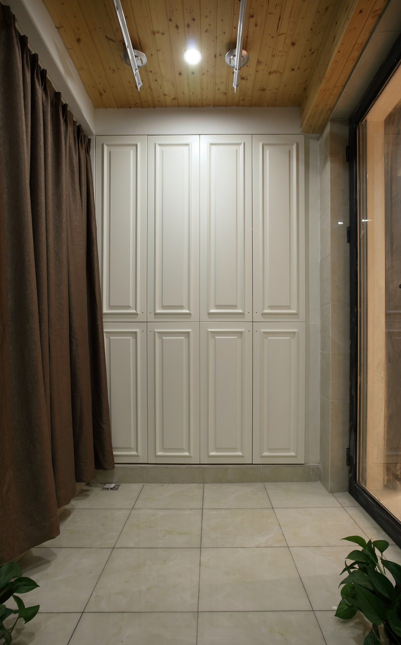 225508qkuako87vumqva22