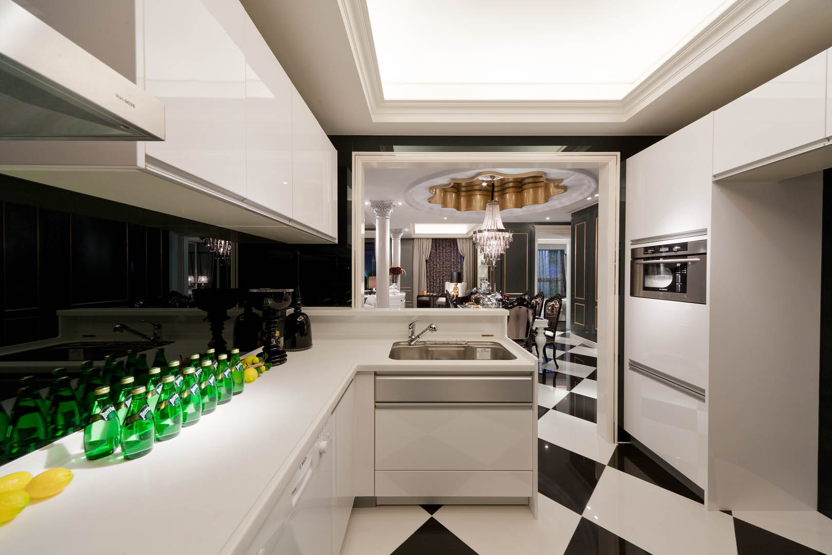 �¹ŵ����056