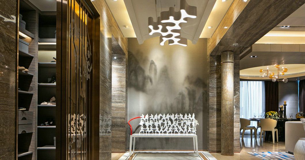 ����ʽ����323