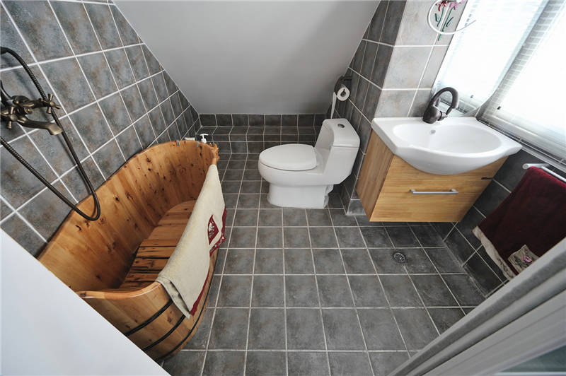 ���к�����056