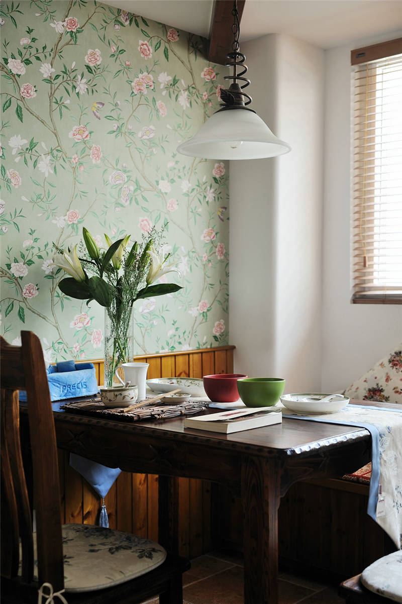 ���к�����049