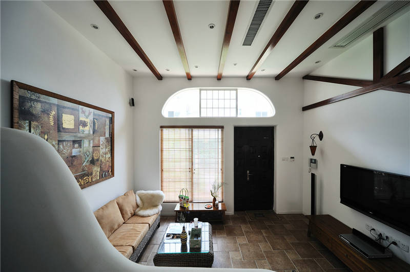 ���к�����043