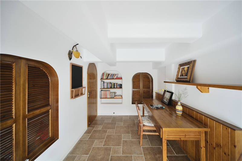 ���к�����038