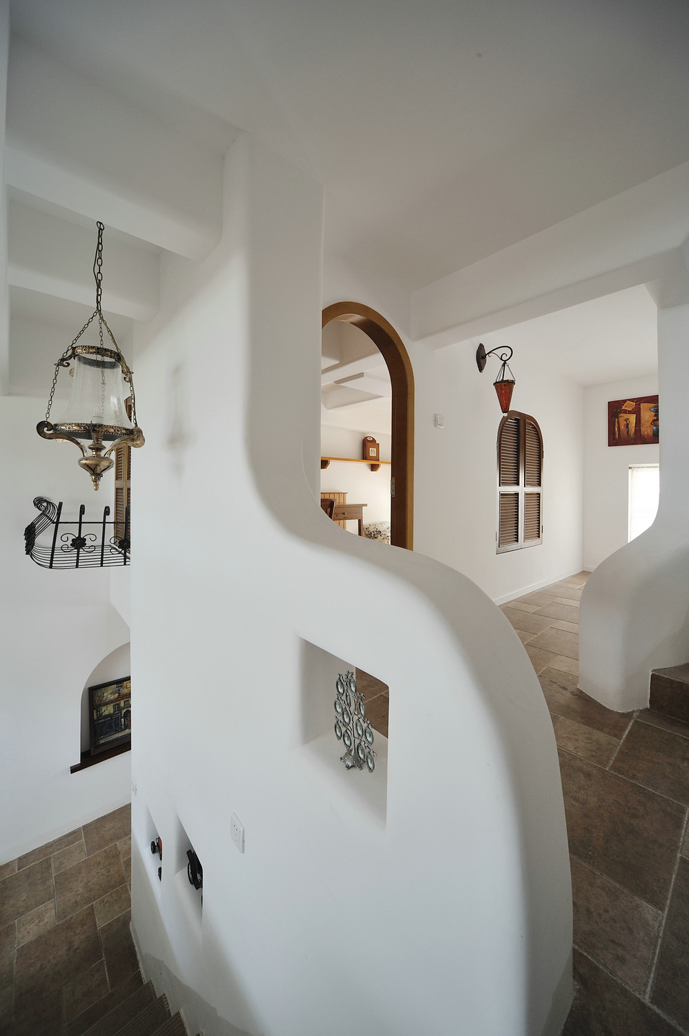 ���к�����010